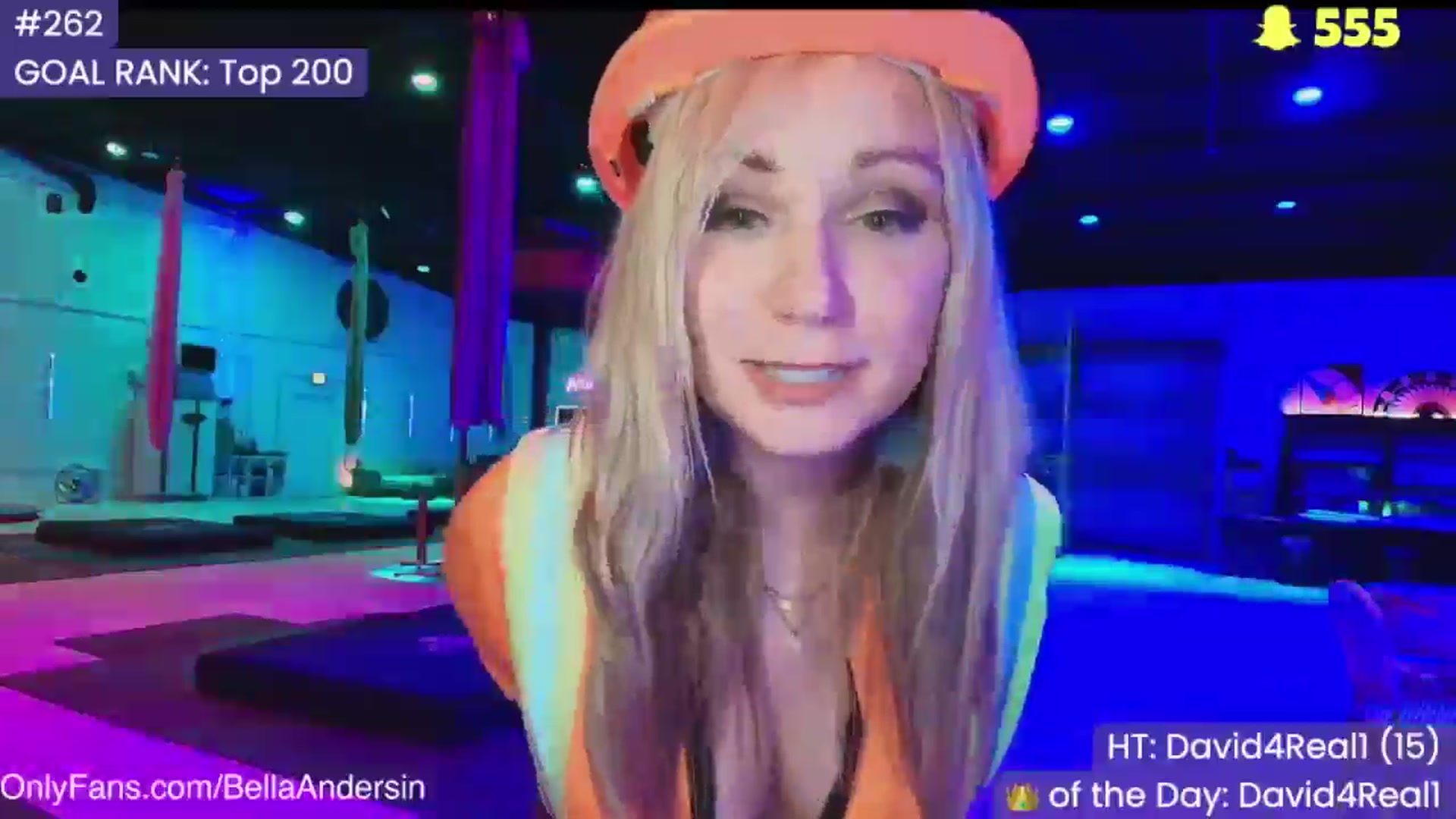 Gallery image thumbnail from BellaAndersin's myfreecams stream on, 10/31/2025, 03:59 image 2 of 20