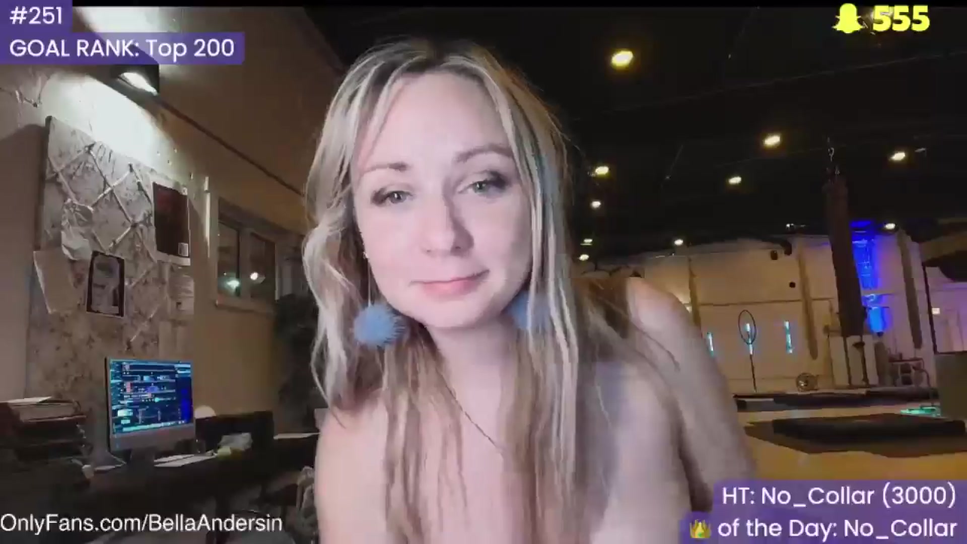 Gallery image thumbnail from BellaAndersin's myfreecams stream on, 10/31/2025, 05:18 image 4 of 20