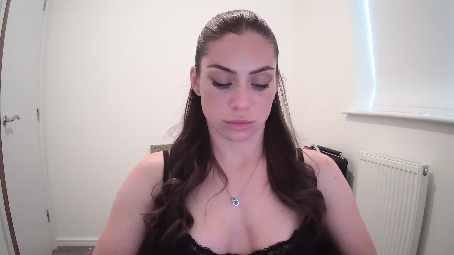 Gallery image thumbnail from BellaB_'s myfreecams stream on, 05/10/2023, 10:52 image 18 of 20