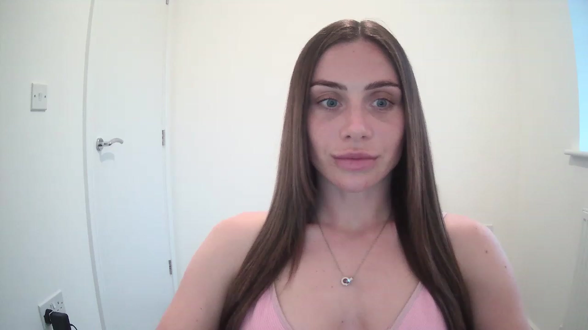 Gallery image thumbnail from BellaB_'s myfreecams stream on, 05/14/2023, 19:34 image 20 of 20