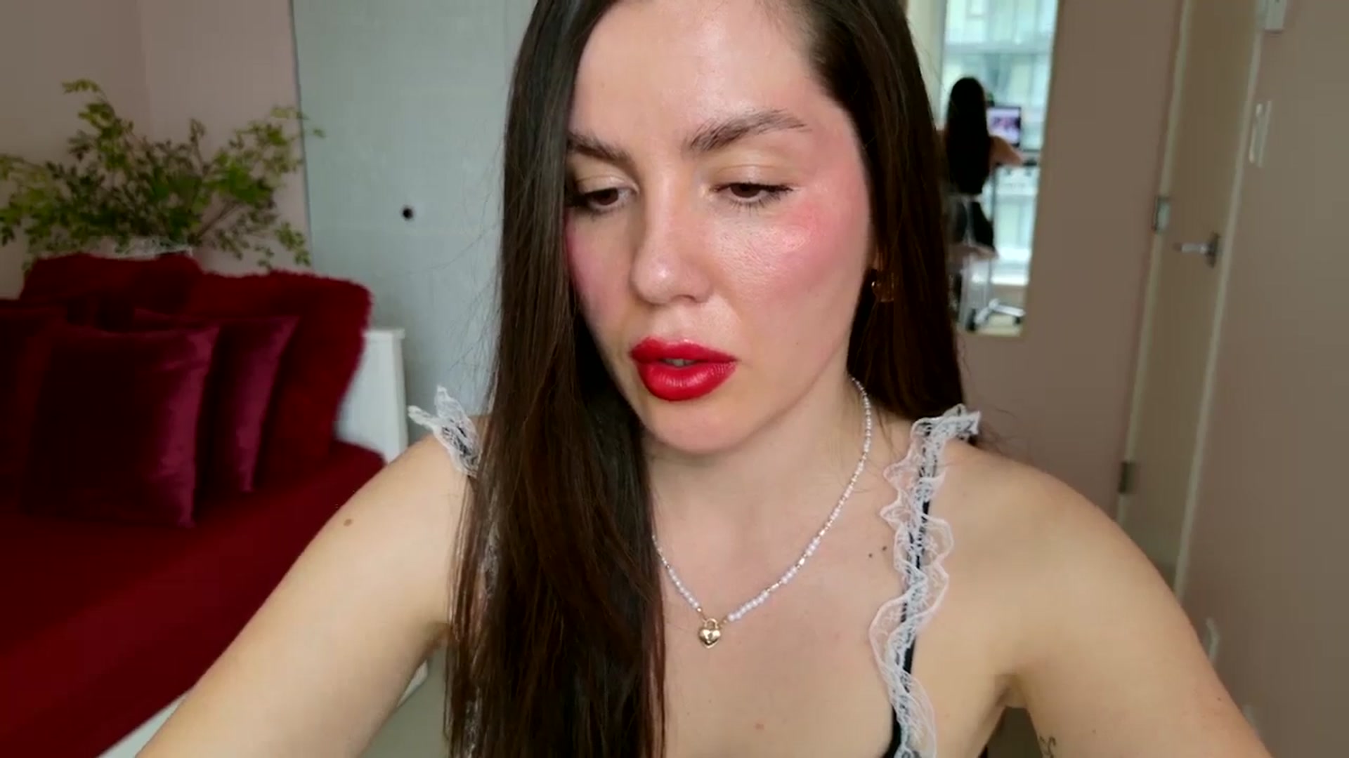 Gallery image thumbnail from BellaBaxter's myfreecams stream on, 06/16/2024, 21:19 image 13 of 20
