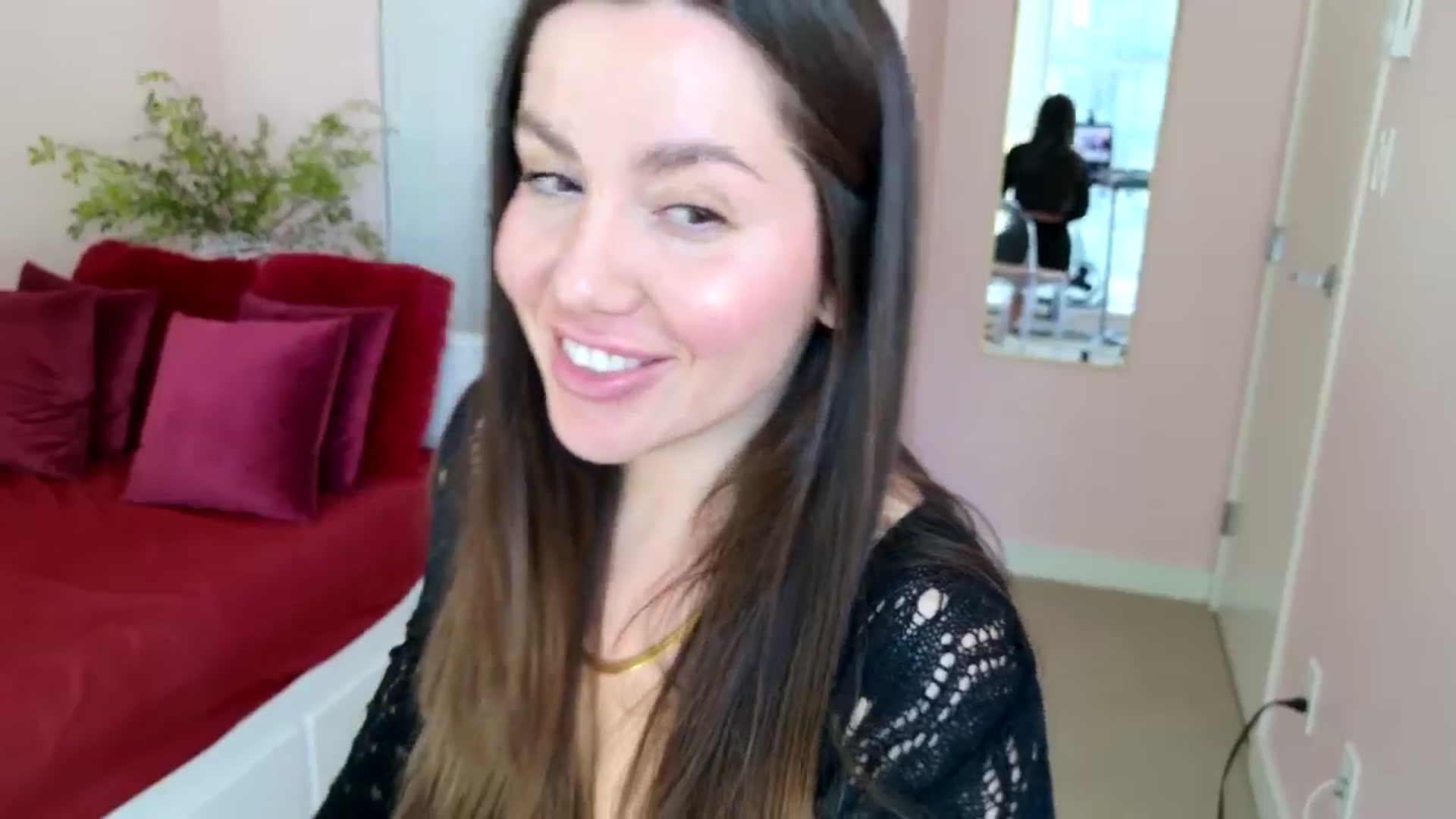 Gallery image thumbnail from BellaBaxter's myfreecams stream on, 07/10/2024, 23:45 image 19 of 20