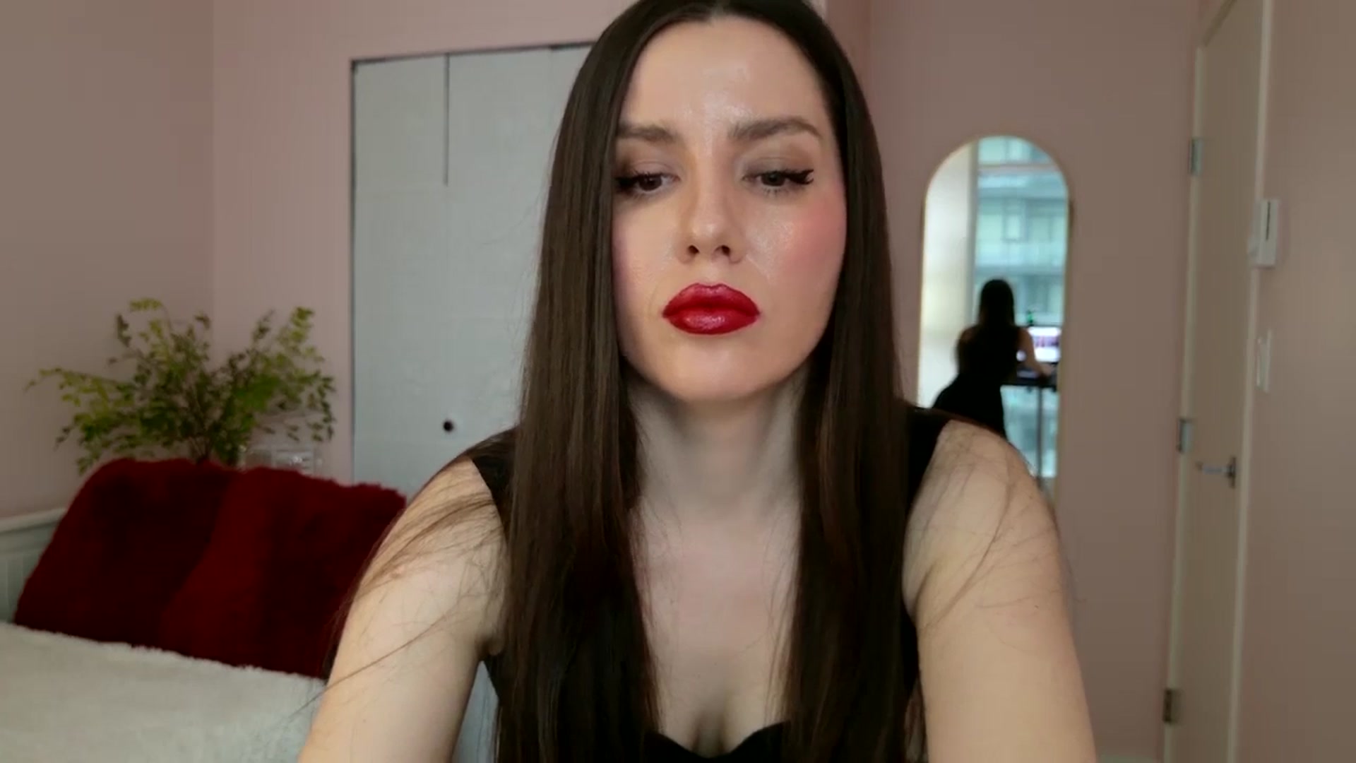 Gallery image thumbnail from BellaBaxter's myfreecams stream on, 03/23/2025, 23:44 image 15 of 20