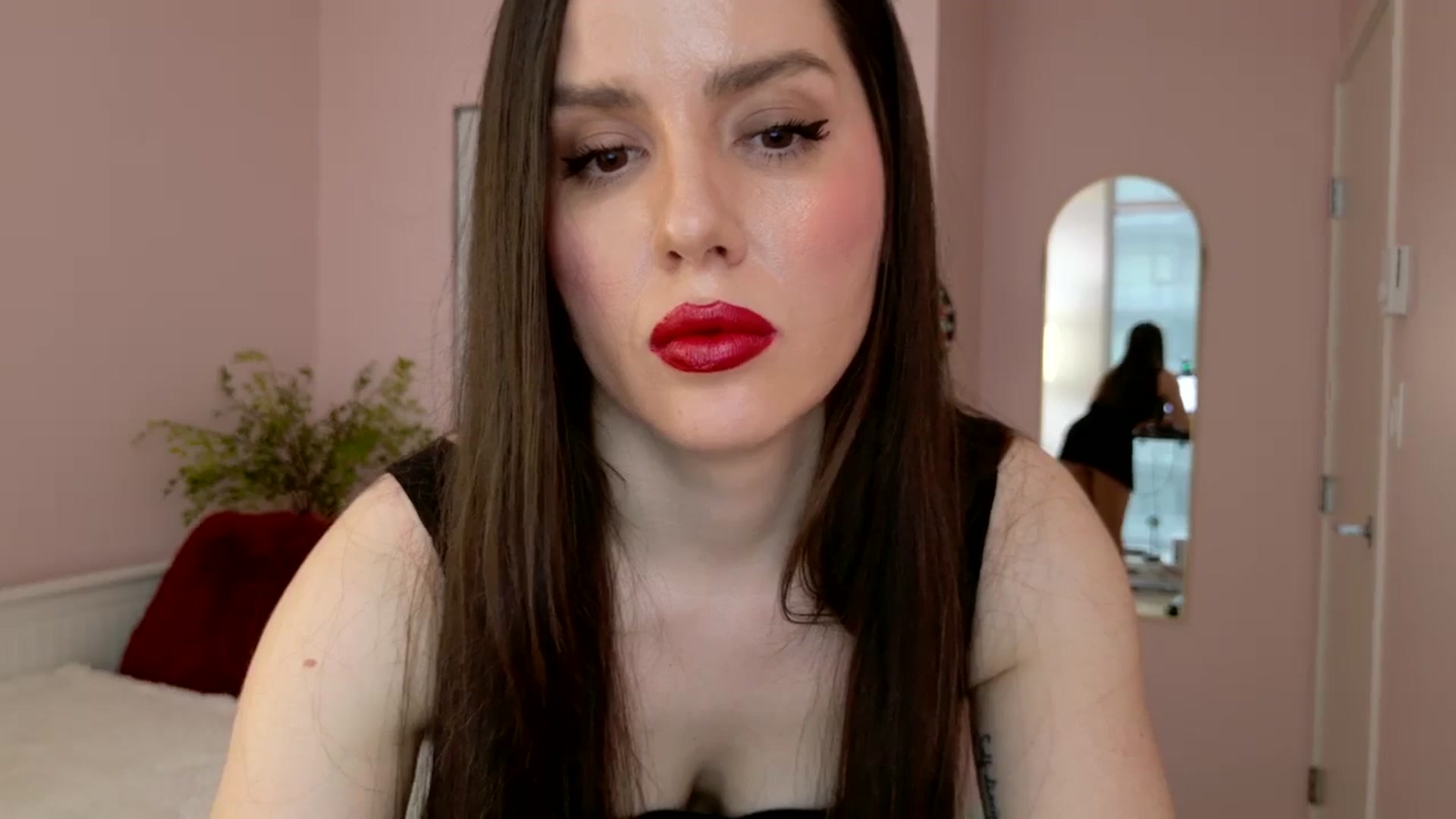 Gallery image thumbnail from BellaBaxter's myfreecams stream on, 03/24/2025, 24:49 image 11 of 20