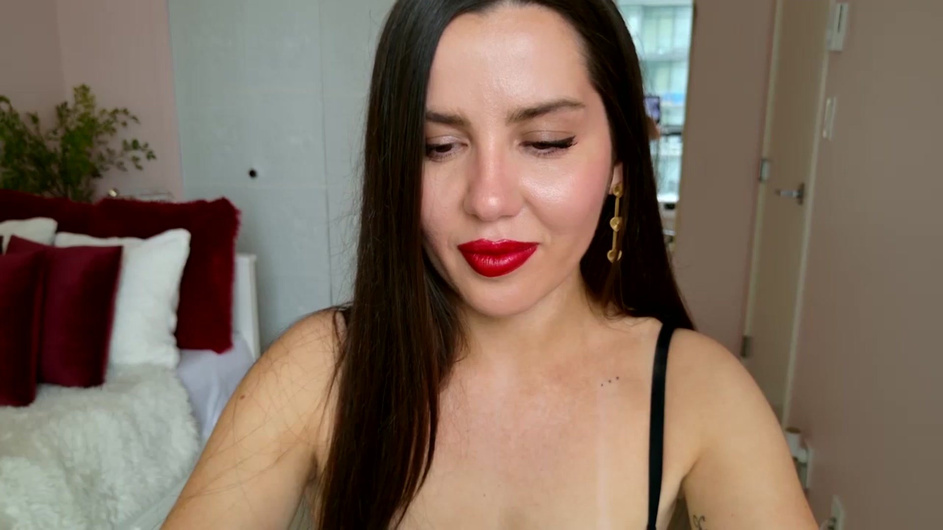 Gallery image thumbnail from BellaBaxter's myfreecams stream on, 05/10/2025, 21:26 image 14 of 20