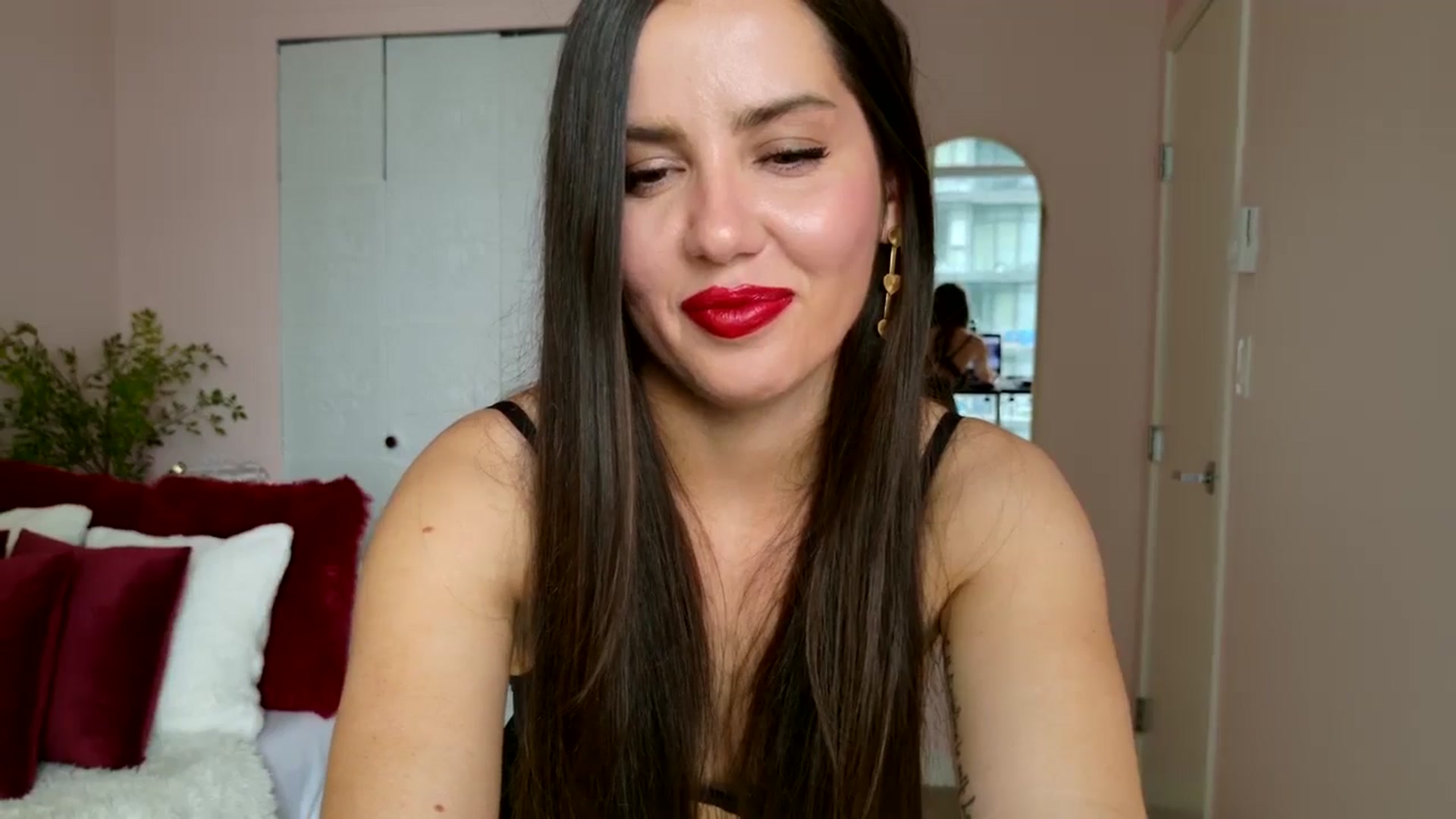 Gallery image thumbnail from BellaBaxter's myfreecams stream on, 05/10/2025, 21:26 image 9 of 20