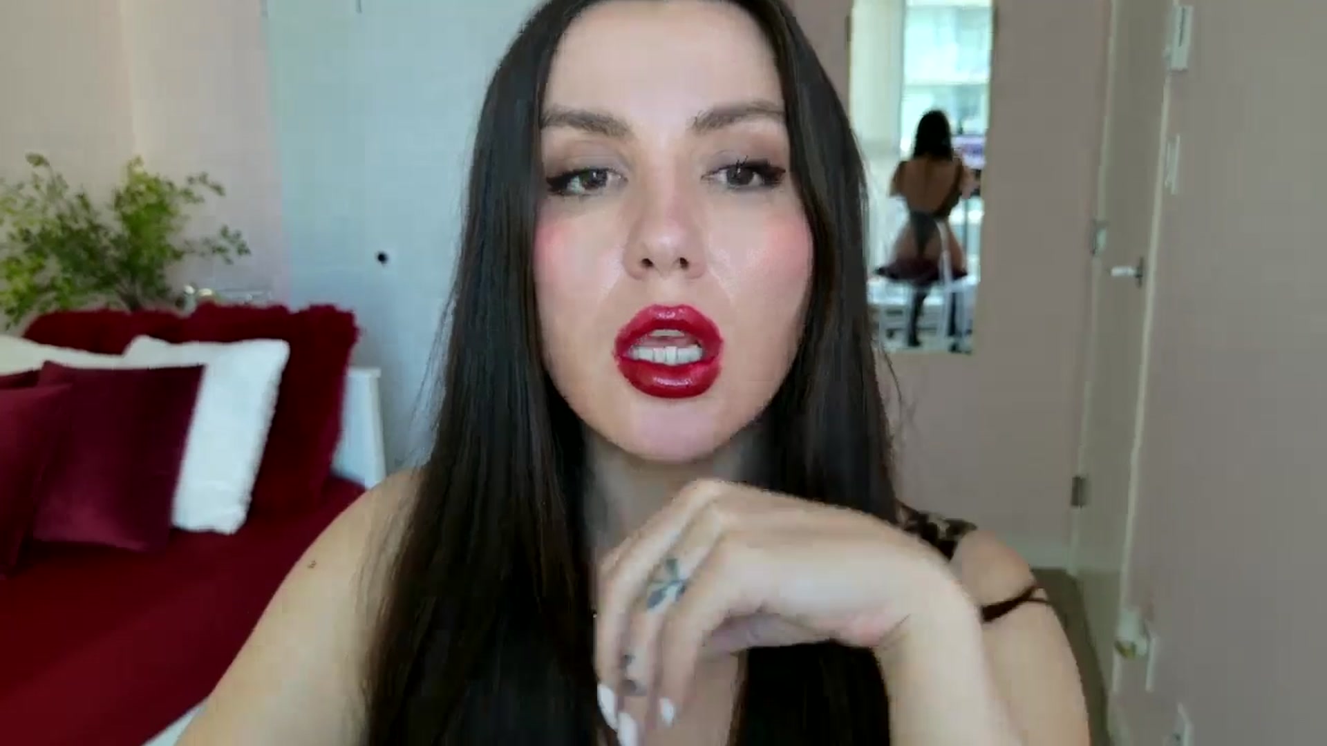 Gallery image thumbnail from BellaBaxter's myfreecams stream on, 06/02/2025, 03:38 image 3 of 20