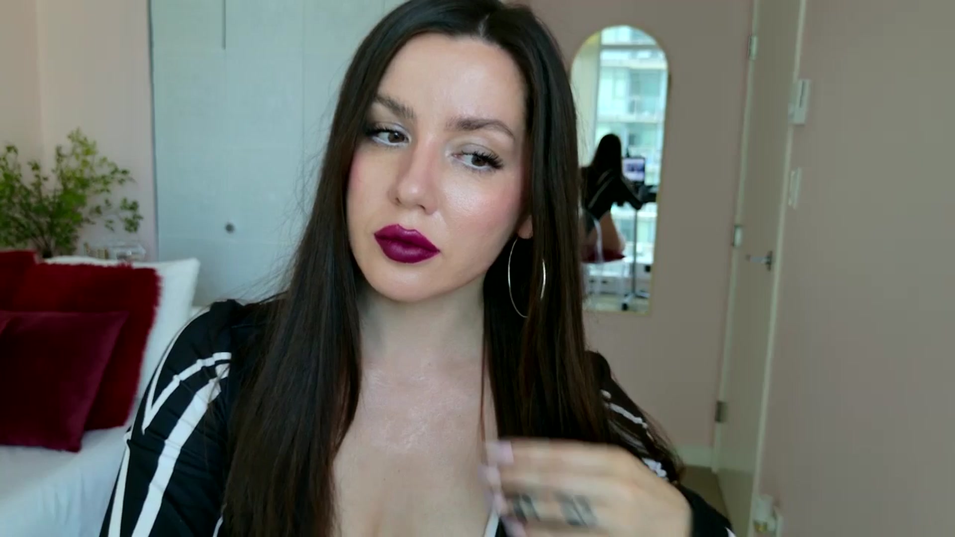 Gallery image thumbnail from BellaBaxter's myfreecams stream on, 07/07/2025, 01:58 image 16 of 20