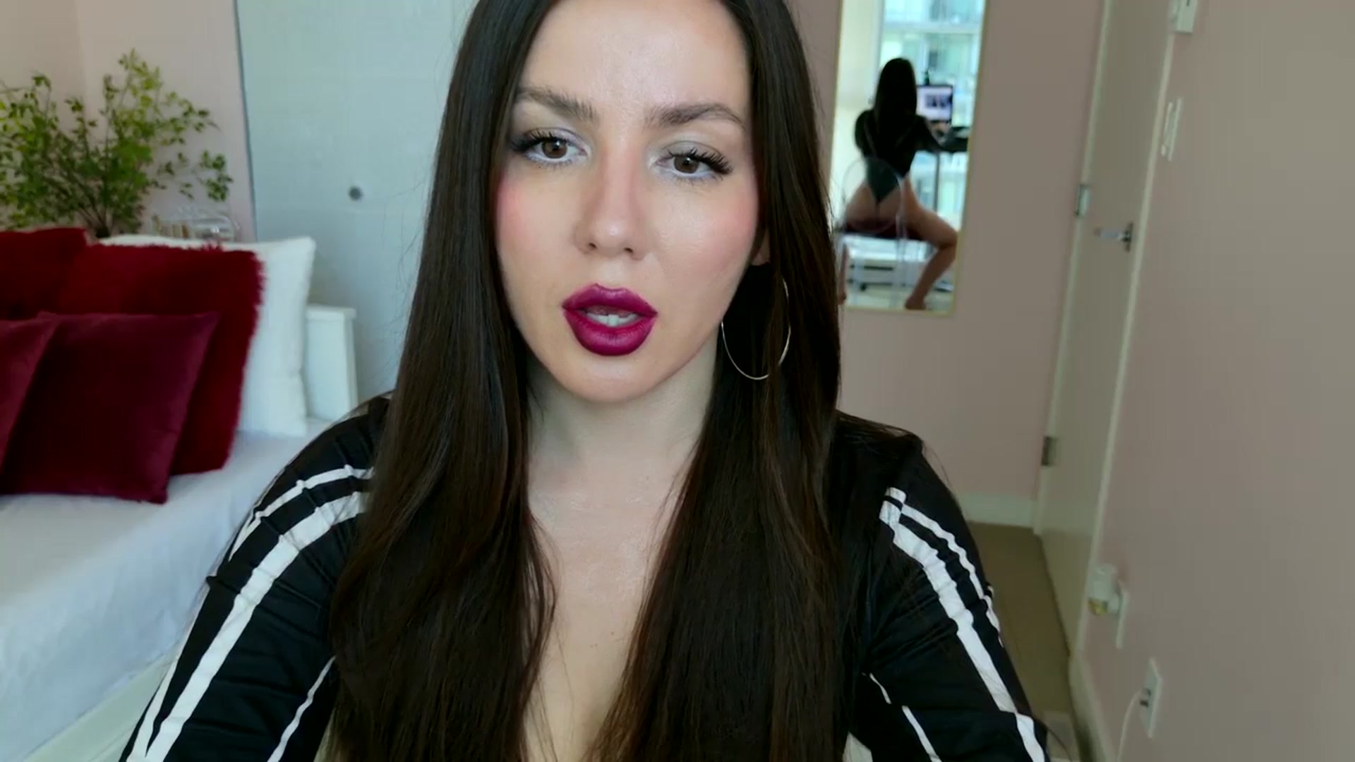 Gallery image thumbnail from BellaBaxter's myfreecams stream on, 07/07/2025, 01:58 image 6 of 20