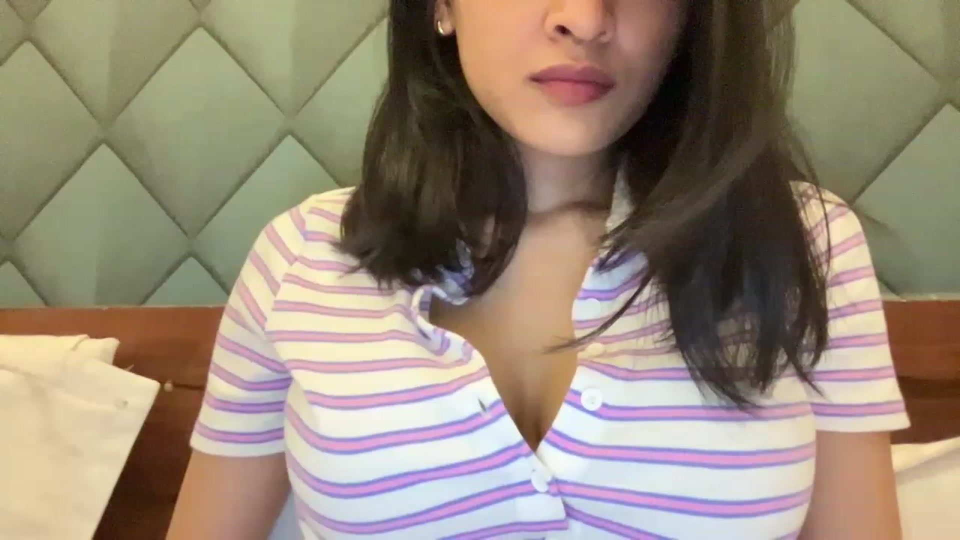 Gallery image thumbnail from BellaChill's myfreecams stream on, 06/18/2023, 23:33 image 7 of 20