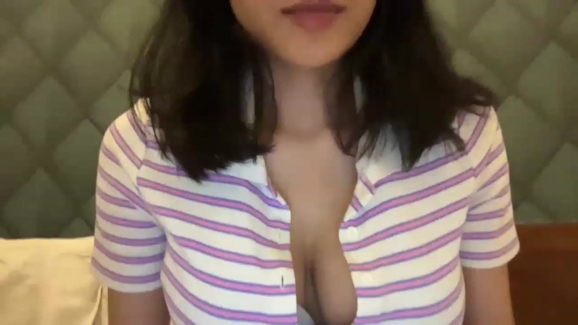 Gallery image thumbnail from BellaChill's myfreecams stream on, 06/19/2023, 01:37 image 19 of 20
