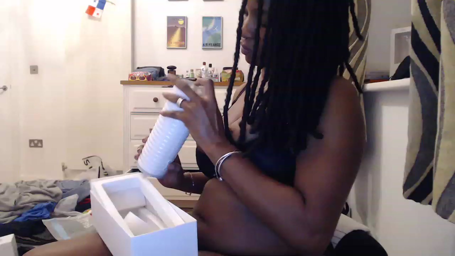 Gallery image thumbnail from BellaCruz's myfreecams stream on, 11/14/2022, 20:00 image 6 of 20