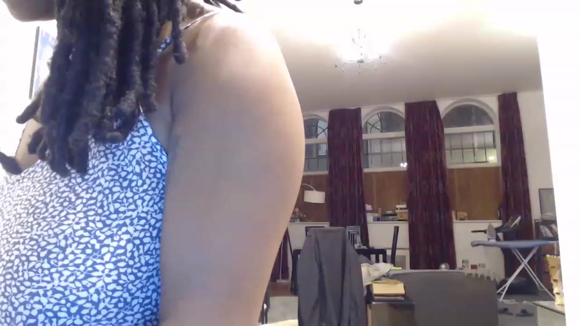 Gallery image thumbnail from BellaCruz's myfreecams stream on, 11/22/2022, 20:25 image 4 of 20