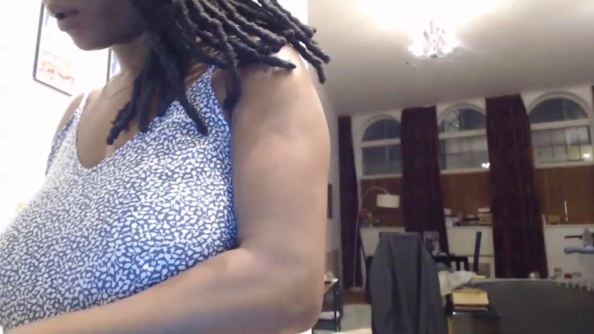 Gallery image thumbnail from BellaCruz's myfreecams stream on, 11/22/2022, 20:25 image 6 of 20