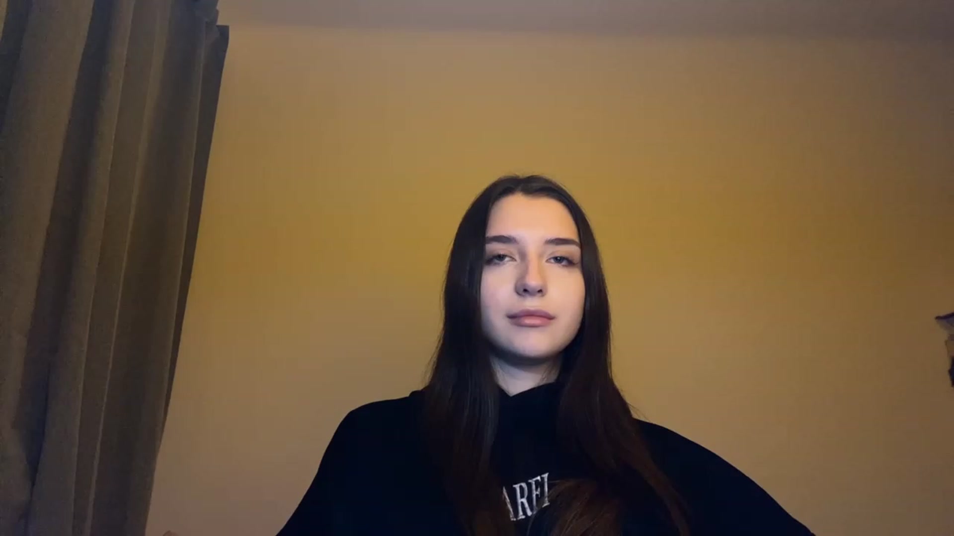 Gallery image thumbnail from BellaCullen's myfreecams stream on, 12/03/2023, 20:52 image 18 of 20