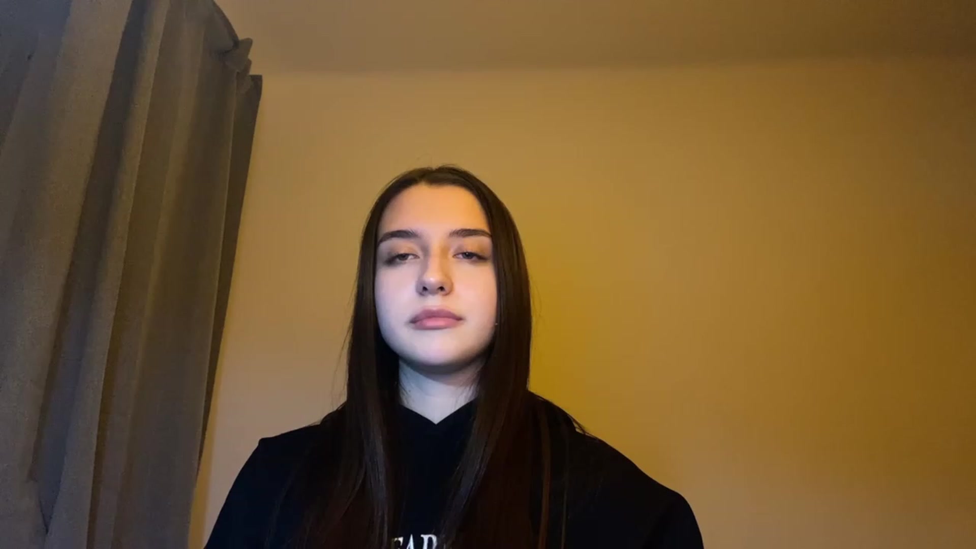 Gallery image thumbnail from BellaCullen's myfreecams stream on, 12/05/2023, 20:14 image 18 of 20