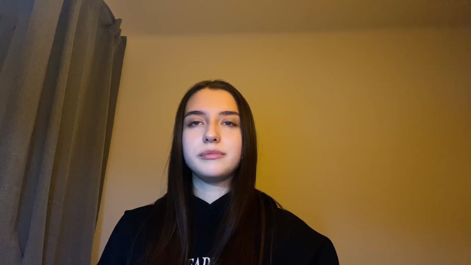 Gallery image thumbnail from BellaCullen's myfreecams stream on, 12/05/2023, 20:14 image 17 of 20