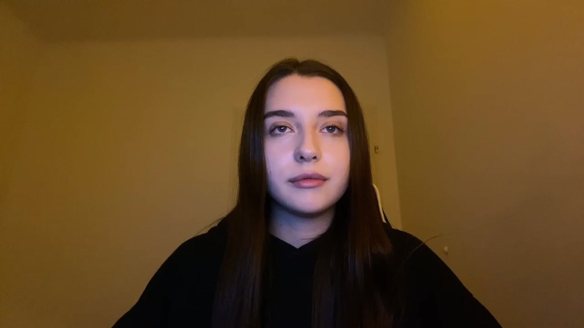 Gallery image thumbnail from BellaCullen's myfreecams stream on, 12/18/2023, 20:44 image 2 of 20