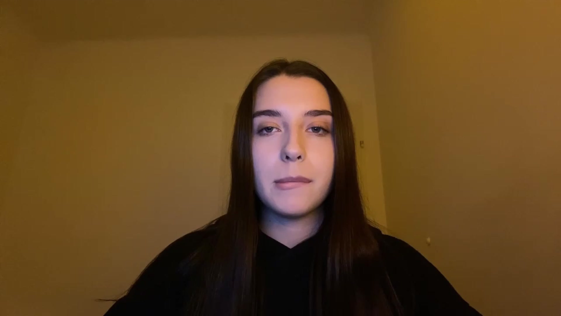 Gallery image thumbnail from BellaCullen's myfreecams stream on, 12/18/2023, 20:44 image 18 of 20