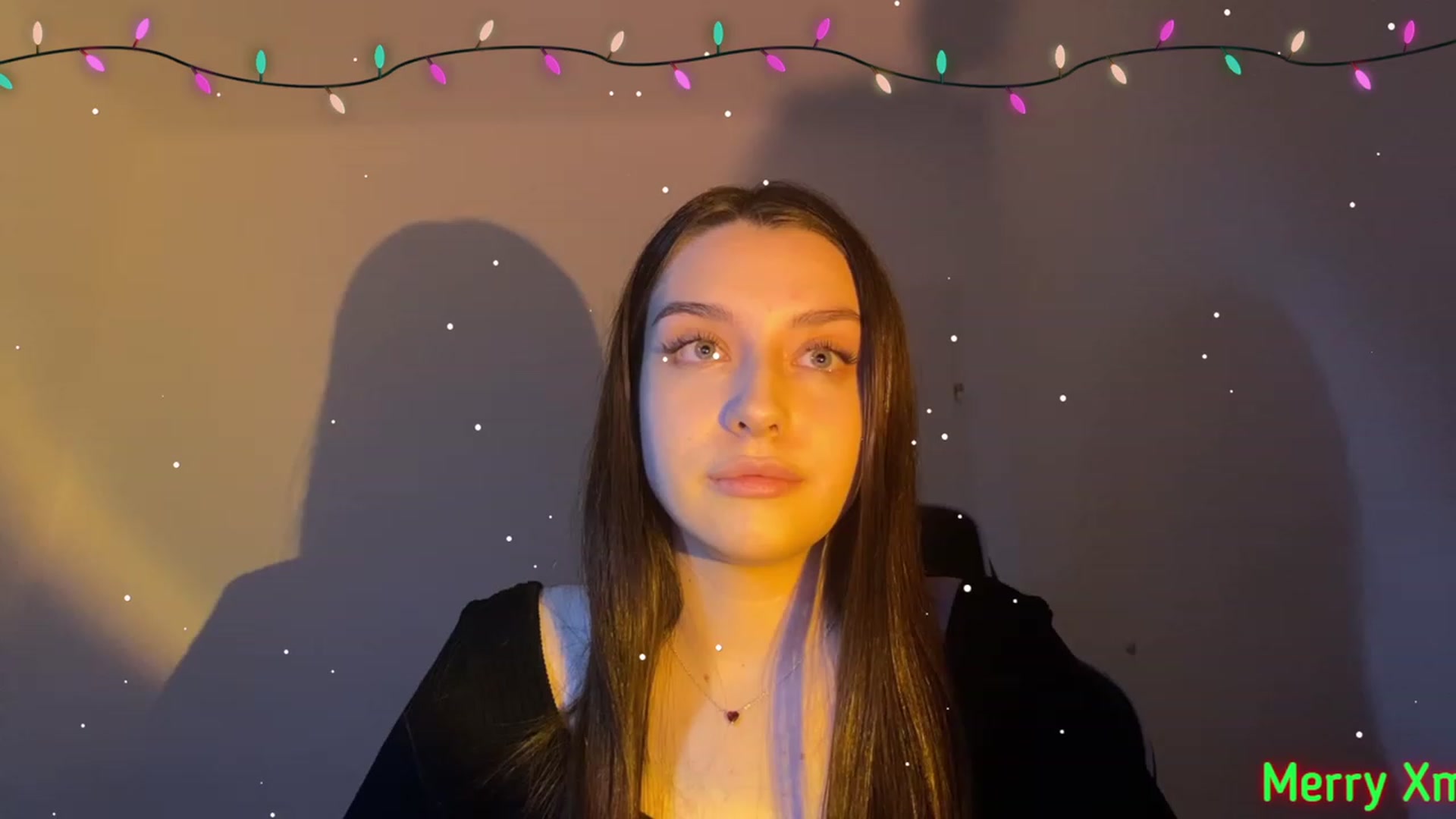 Gallery image thumbnail from BellaCullen's myfreecams stream on, 12/26/2023, 21:33 image 14 of 20