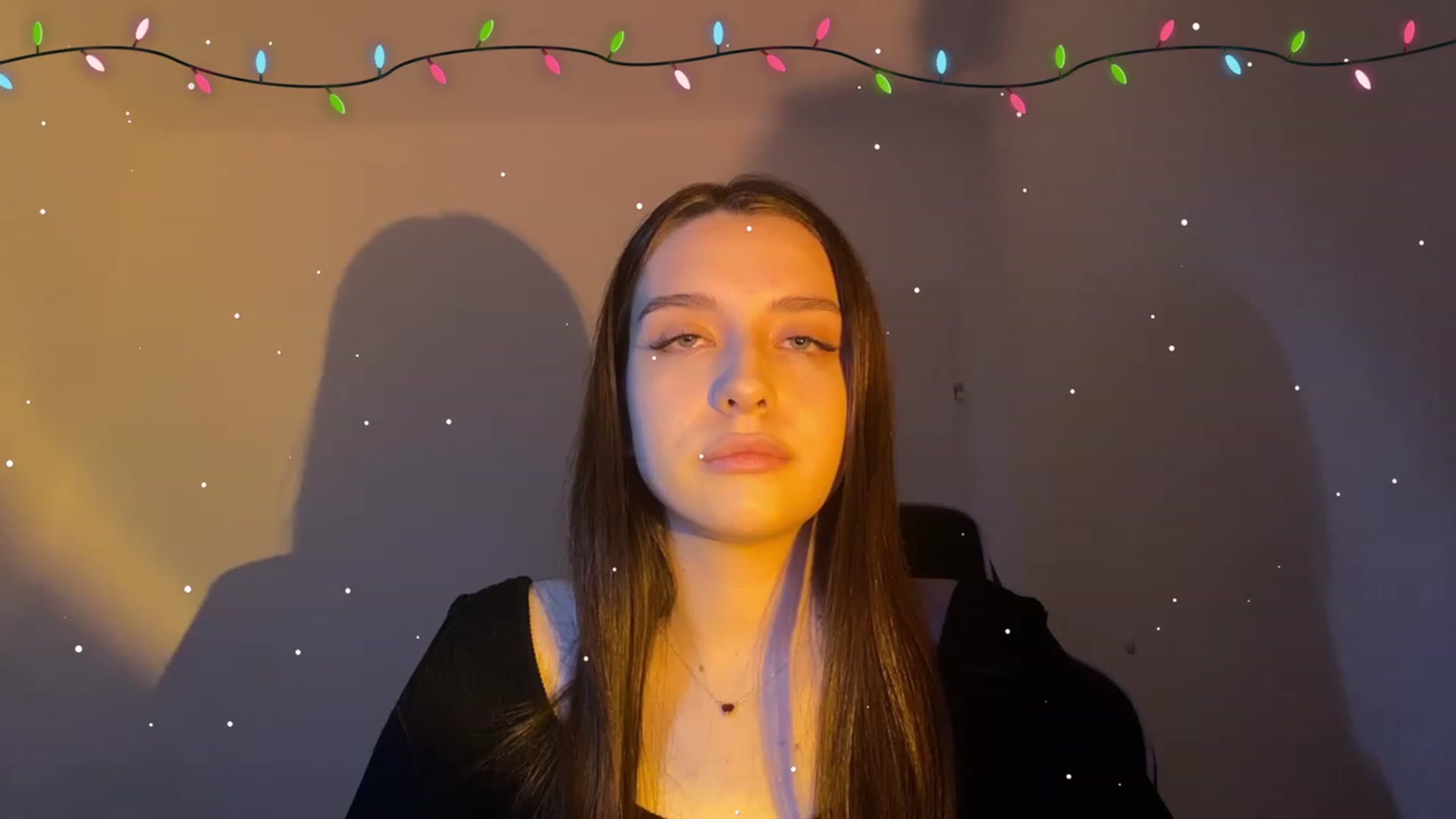 Gallery image thumbnail from BellaCullen's myfreecams stream on, 12/26/2023, 21:33 image 11 of 20