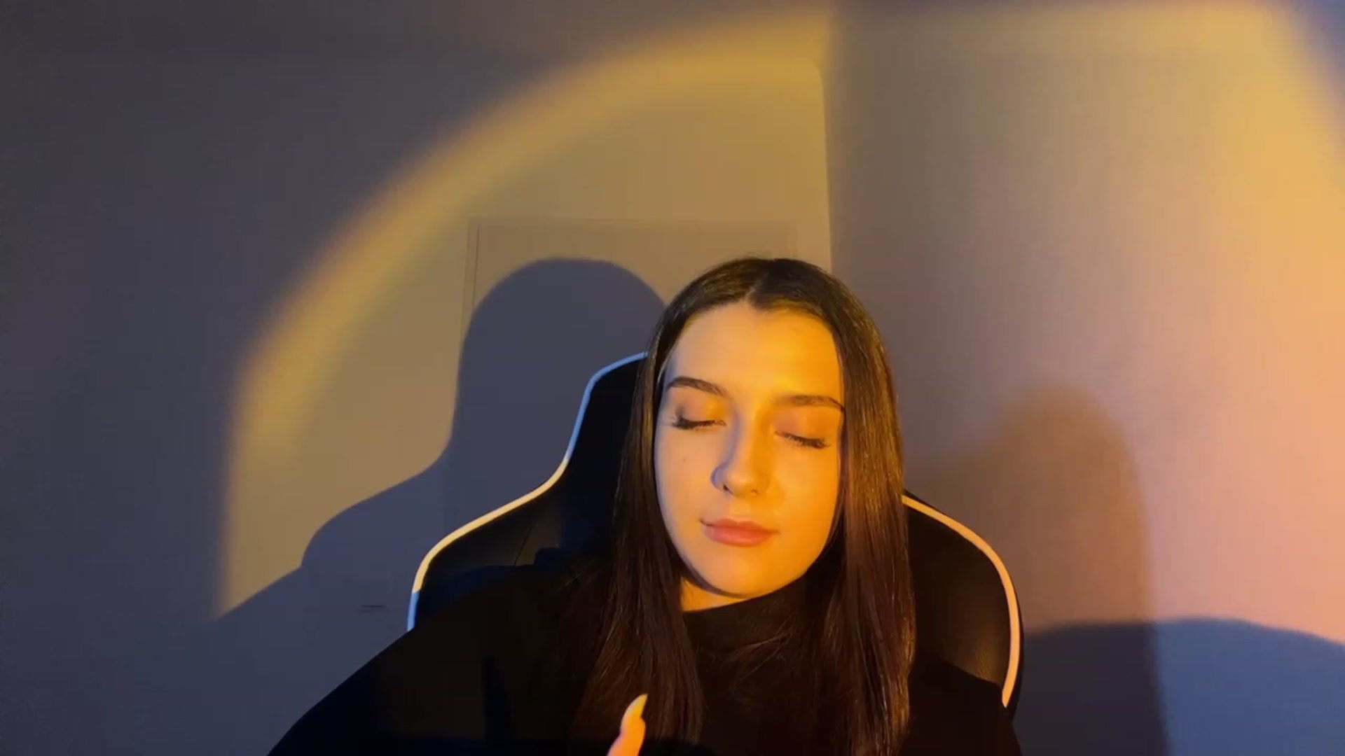 Gallery image thumbnail from BellaCullen's myfreecams stream on, 01/10/2024, 20:32 image 18 of 20