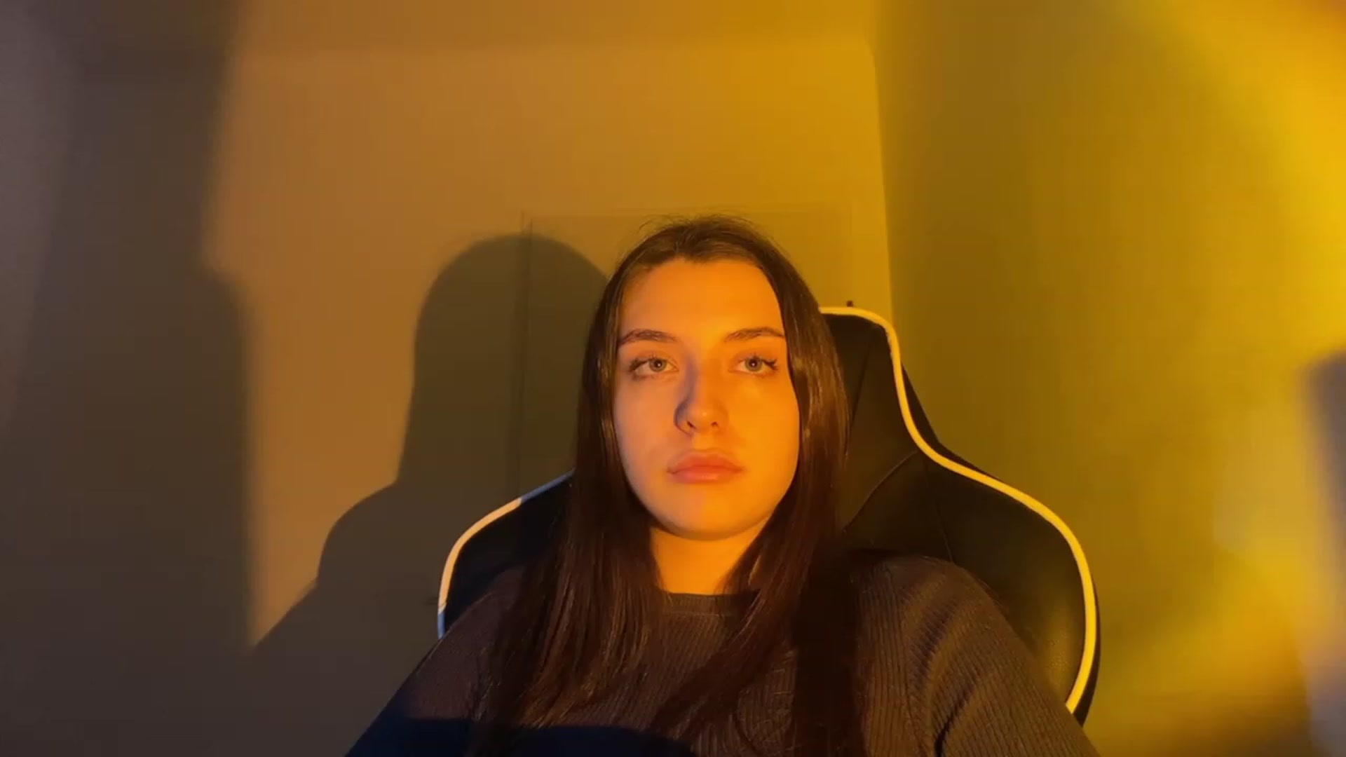 Gallery image thumbnail from BellaCullen's myfreecams stream on, 01/24/2024, 20:11 image 10 of 20