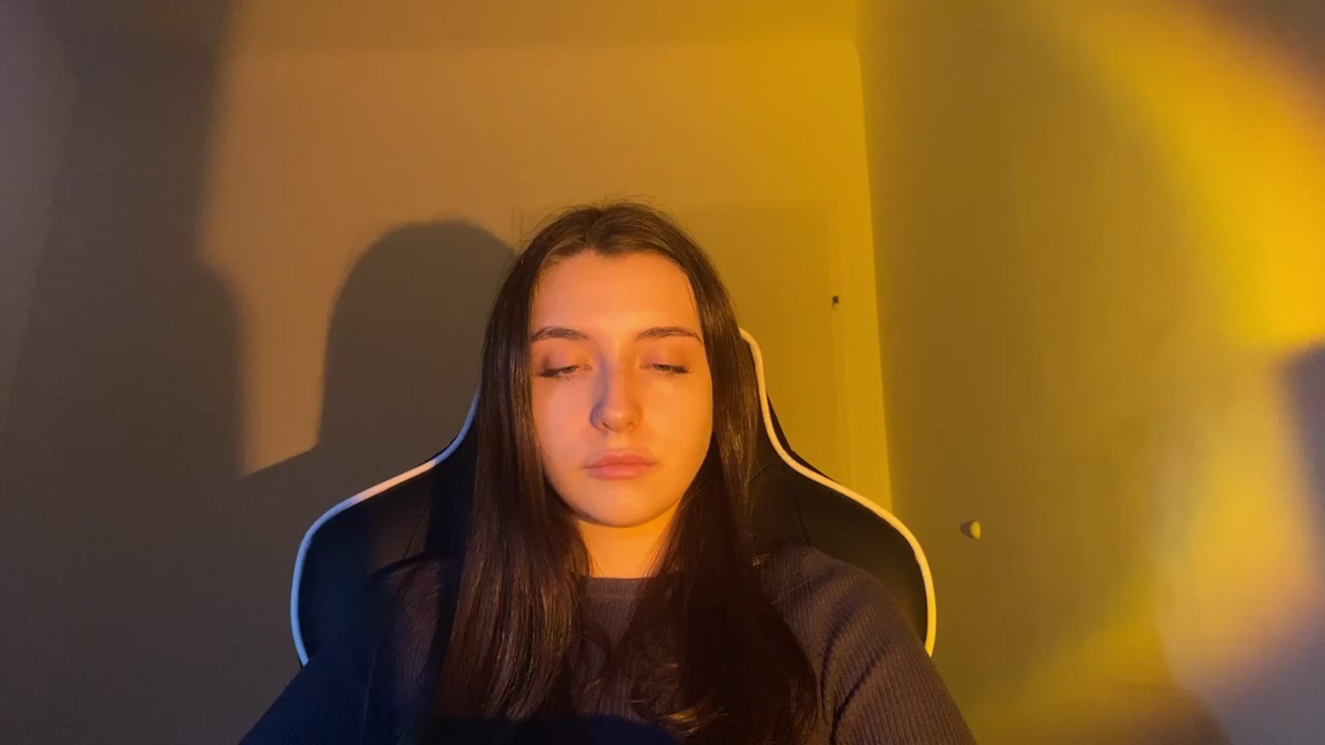 Gallery image thumbnail from BellaCullen's myfreecams stream on, 01/24/2024, 20:11 image 15 of 20