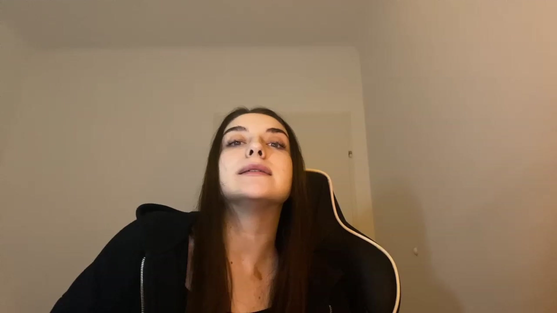 Gallery image thumbnail from BellaCullen's myfreecams stream on, 01/30/2024, 21:01 image 20 of 20