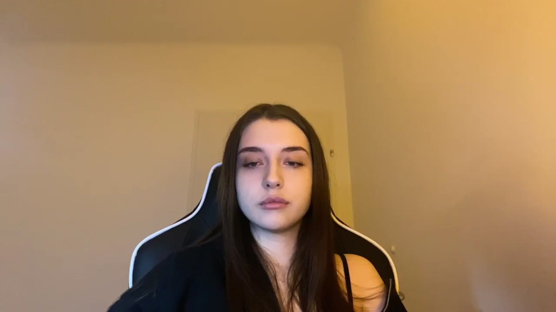 Gallery image thumbnail from BellaCullen's myfreecams stream on, 02/02/2024, 22:24 image 9 of 20
