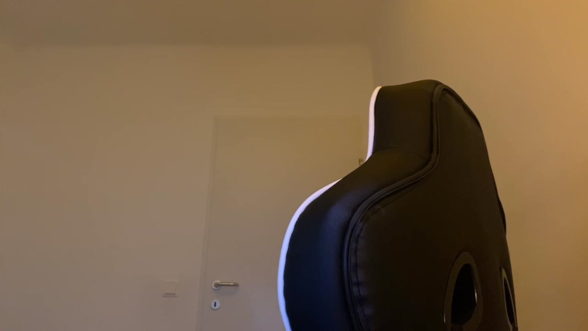 Gallery image thumbnail from BellaCullen's myfreecams stream on, 02/11/2024, 21:16 image 16 of 20