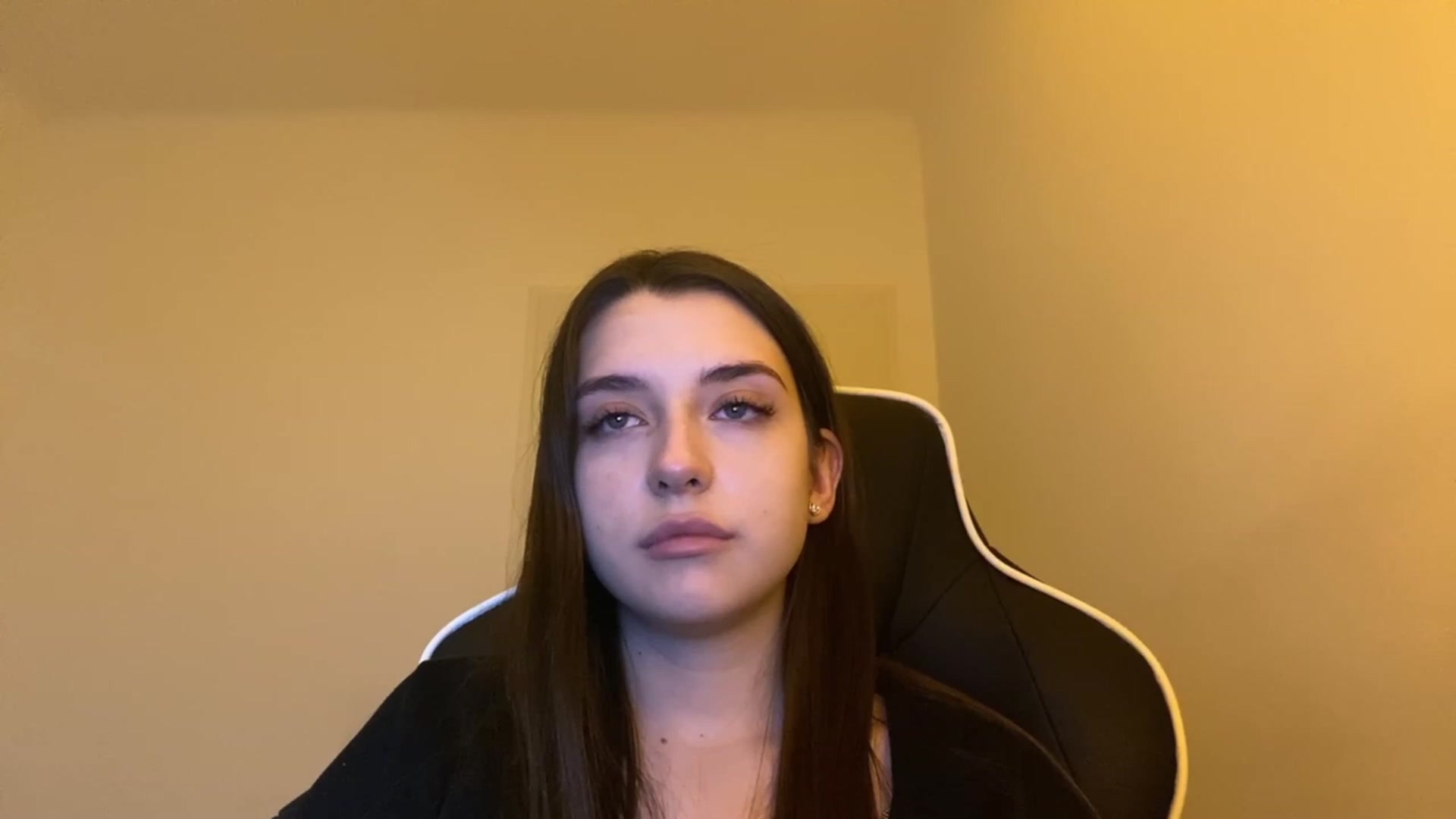 Gallery image thumbnail from BellaCullen's myfreecams stream on, 02/11/2024, 21:16 image 13 of 20
