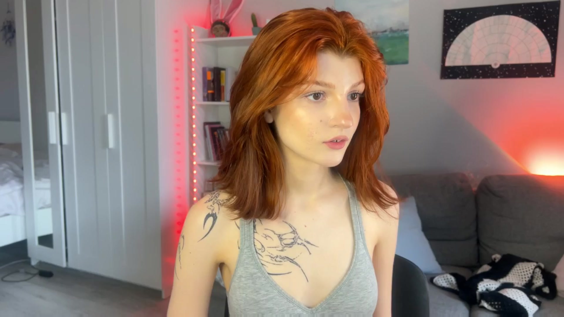 Gallery image thumbnail from BellaCute's myfreecams stream on, 04/05/2024, 11:16 image 14 of 20
