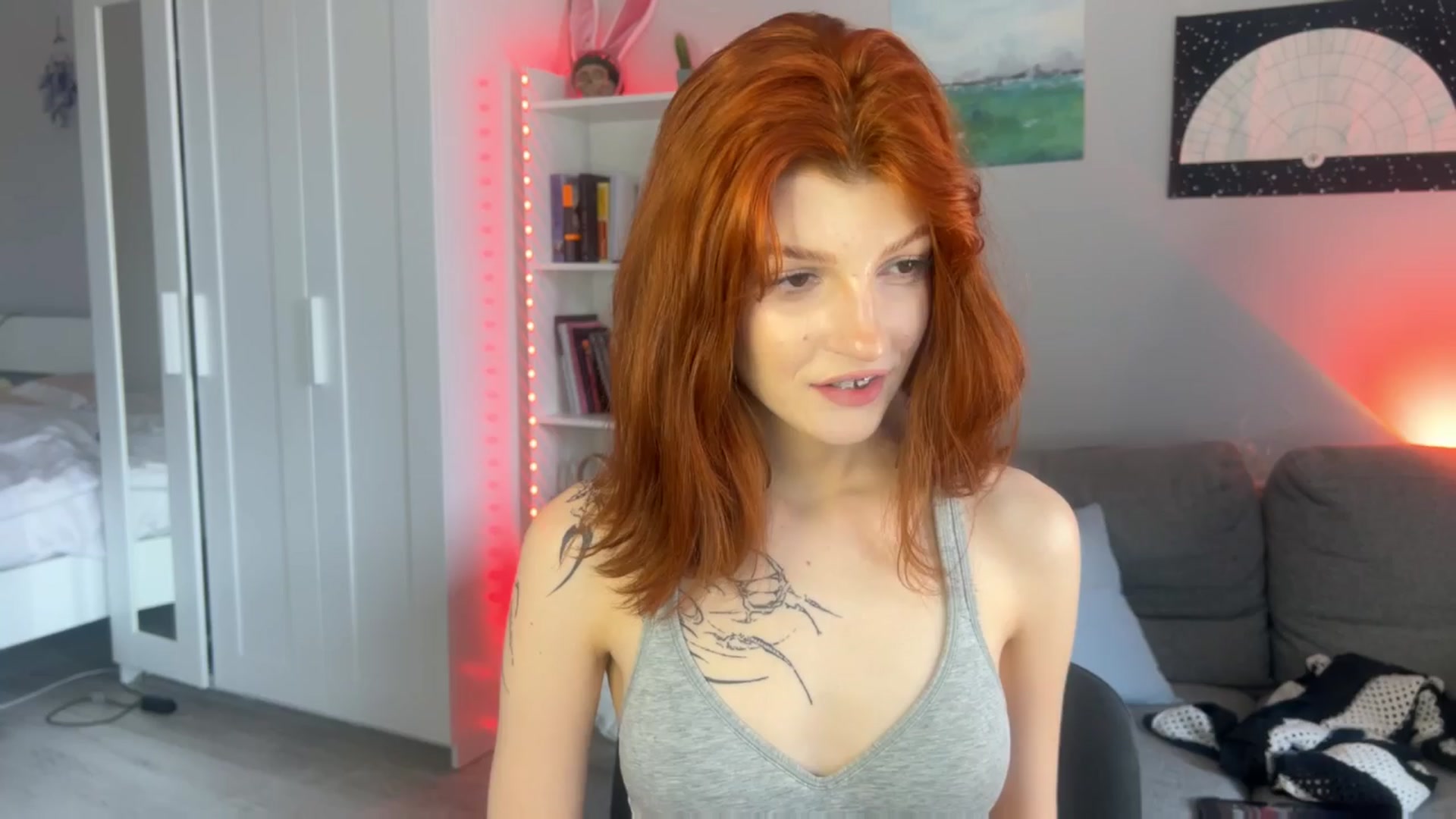 Gallery image thumbnail from BellaCute's myfreecams stream on, 04/05/2024, 11:16 image 9 of 20