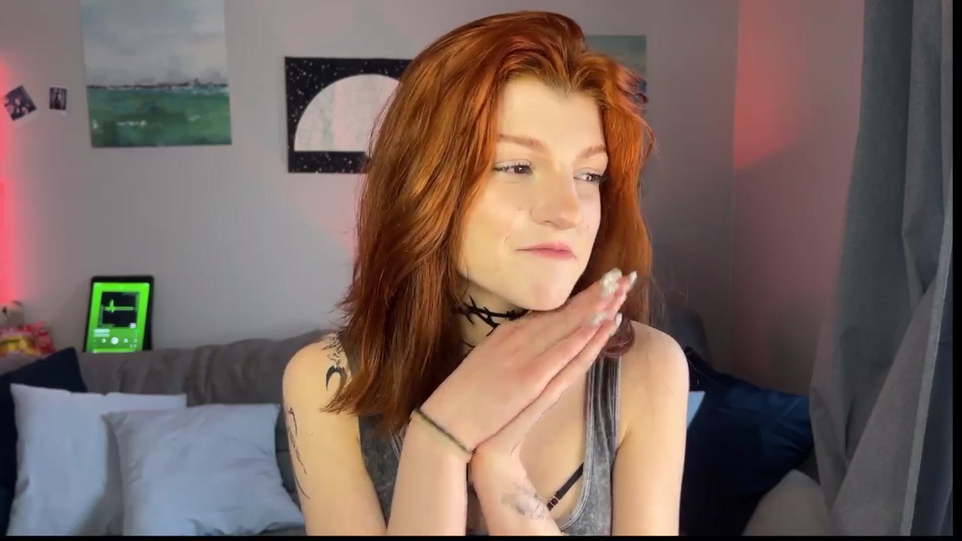 Gallery image thumbnail from BellaCute's myfreecams stream on, 04/06/2024, 10:23 image 18 of 20