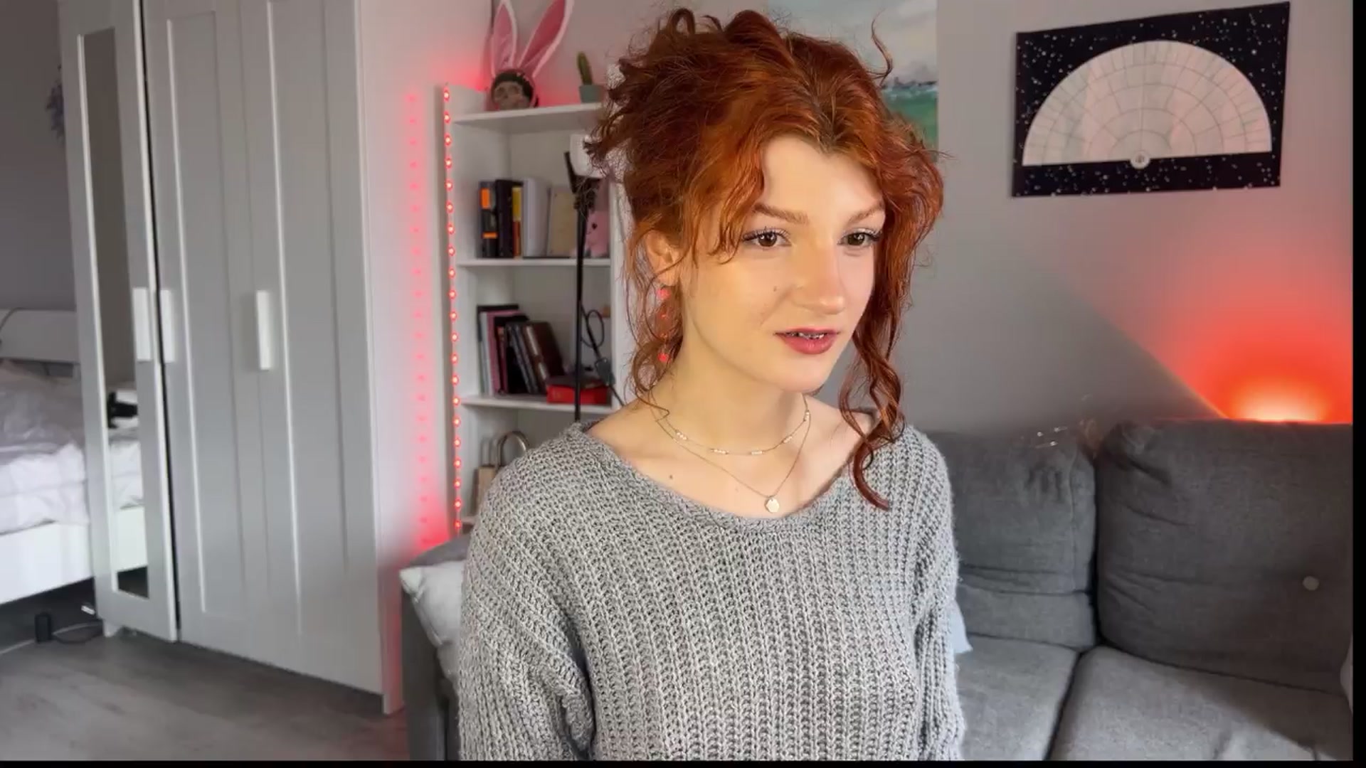 Gallery image thumbnail from BellaCute's myfreecams stream on, 04/07/2024, 09:36 image 11 of 20