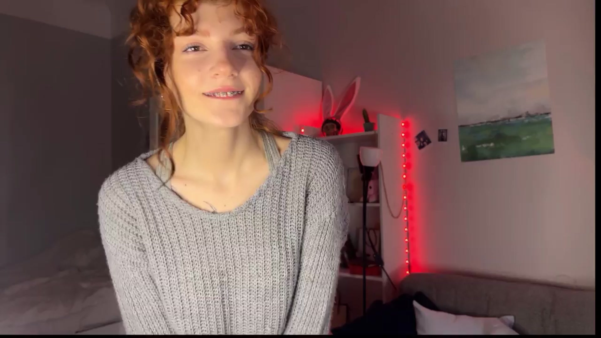 Gallery image thumbnail from BellaCute's myfreecams stream on, 04/08/2024, 05:44 image 1 of 20