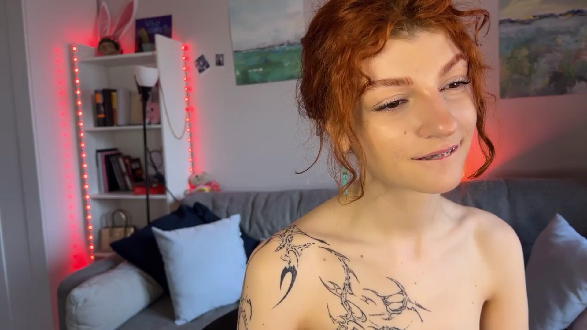 Gallery image thumbnail from BellaCute's myfreecams stream on, 04/10/2024, 05:31 image 4 of 20