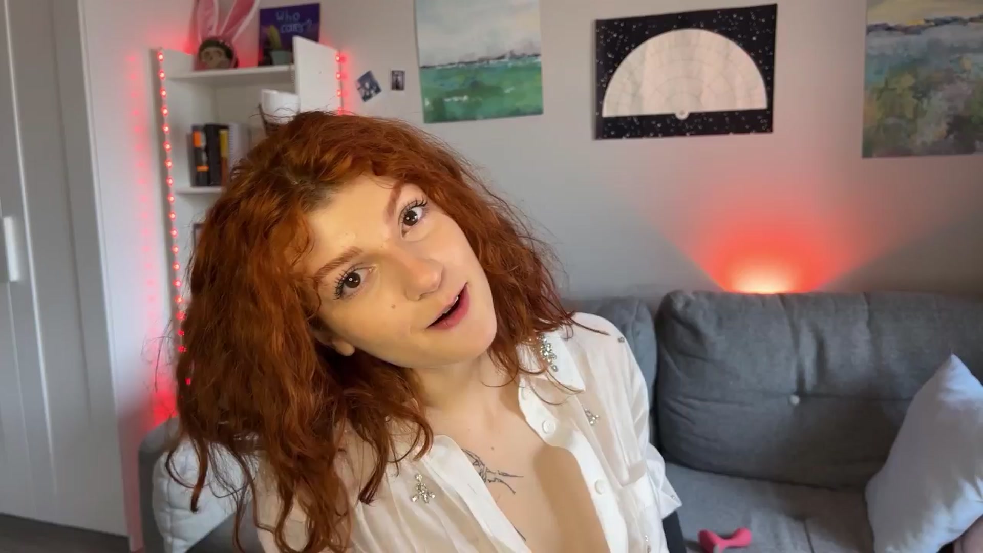 Gallery image thumbnail from BellaCute's myfreecams stream on, 04/10/2024, 07:03 image 19 of 20