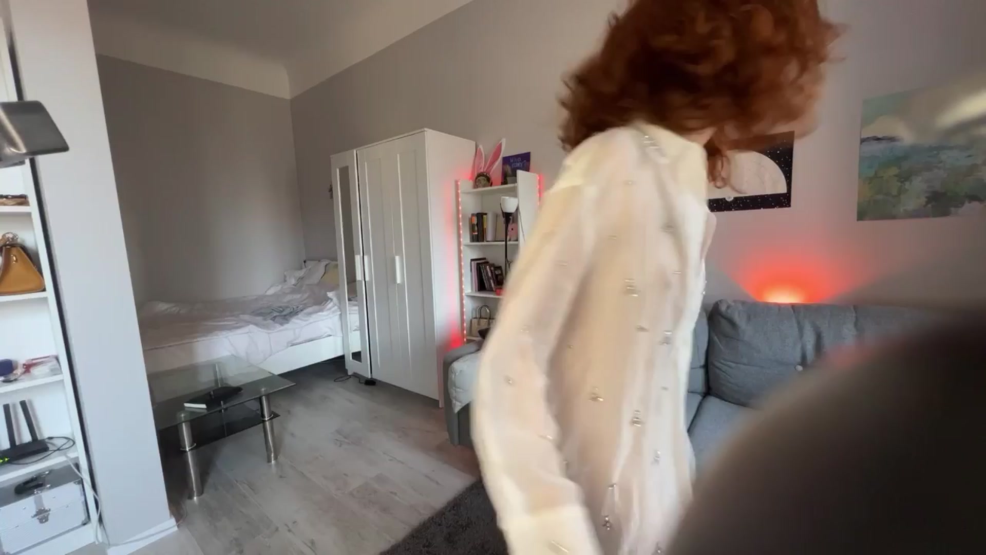 Gallery image thumbnail from BellaCute's myfreecams stream on, 04/10/2024, 07:51 image 11 of 20