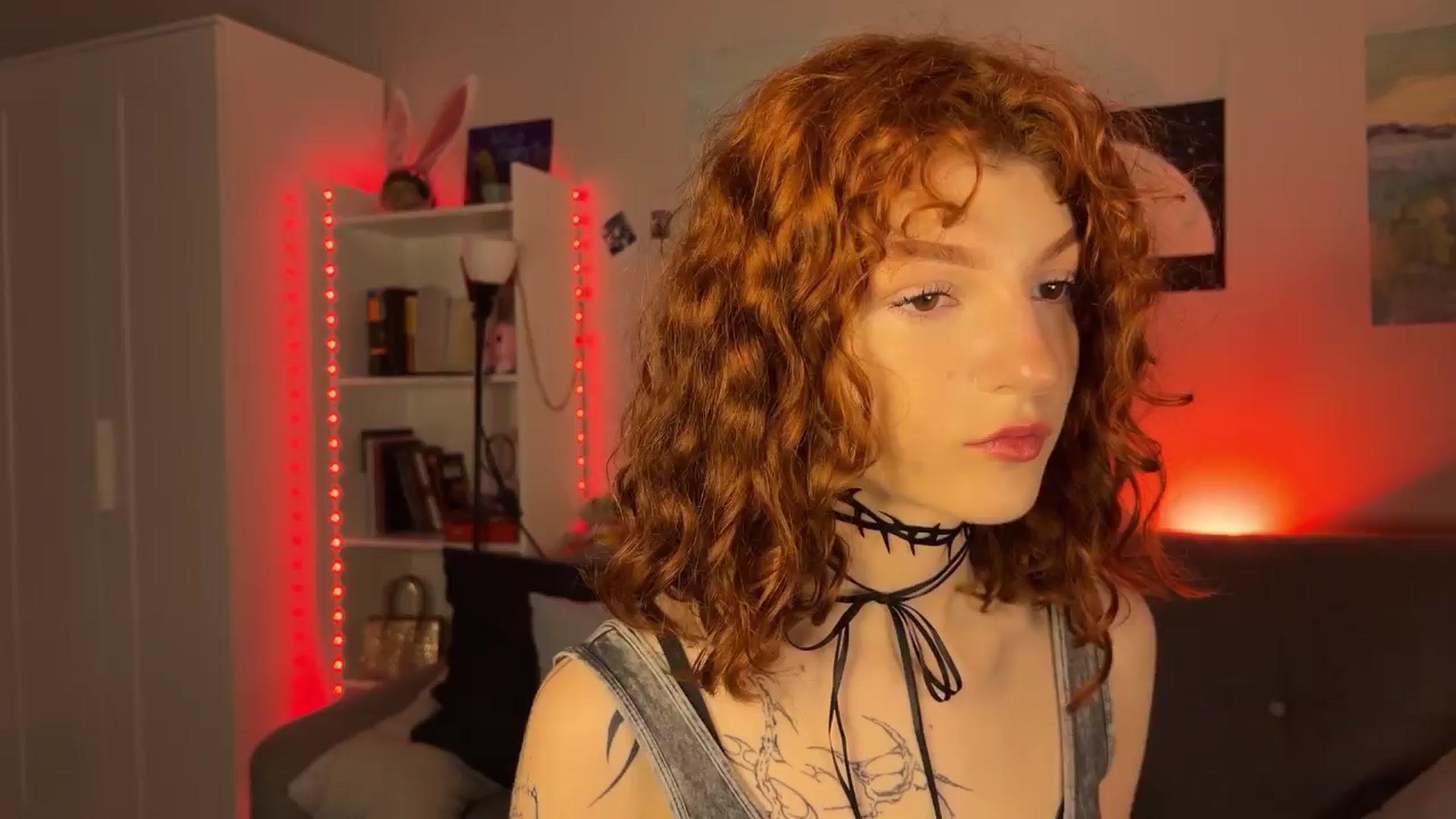 Gallery image thumbnail from BellaCute's myfreecams stream on, 04/12/2024, 04:32 image 3 of 20