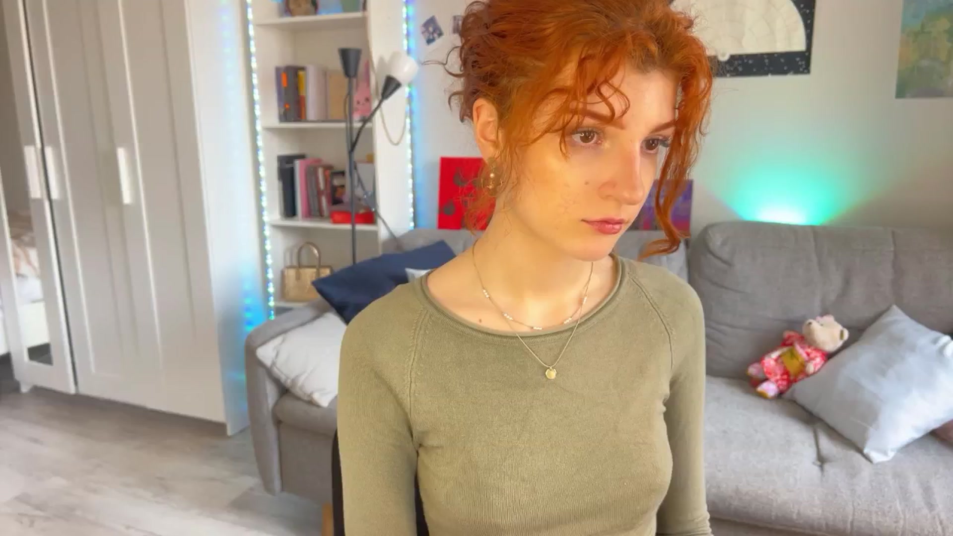 Gallery image thumbnail from BellaCute__'s myfreecams stream on, 04/21/2024, 09:22 image 3 of 20