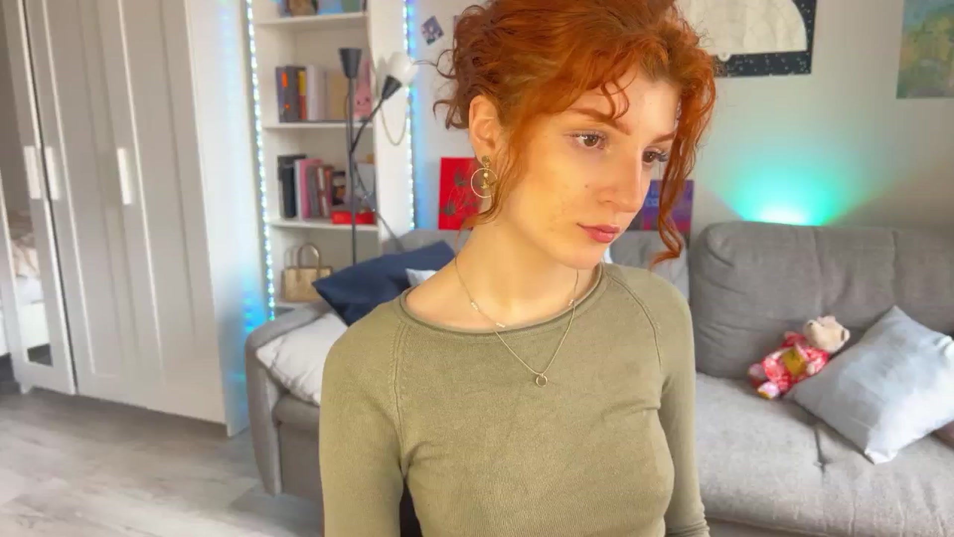 Gallery image thumbnail from BellaCute__'s myfreecams stream on, 04/21/2024, 09:22 image 4 of 20