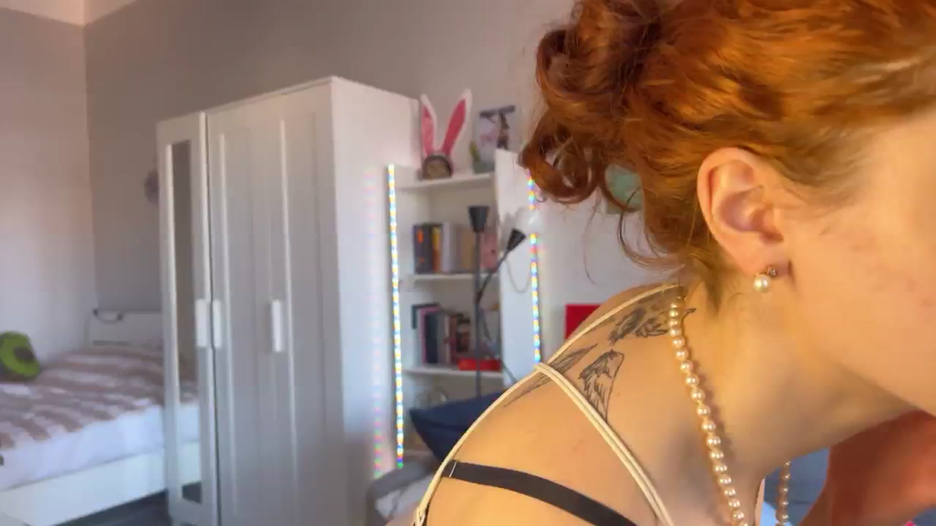 Gallery image thumbnail from BellaCute__'s myfreecams stream on, 04/24/2024, 07:16 image 1 of 20