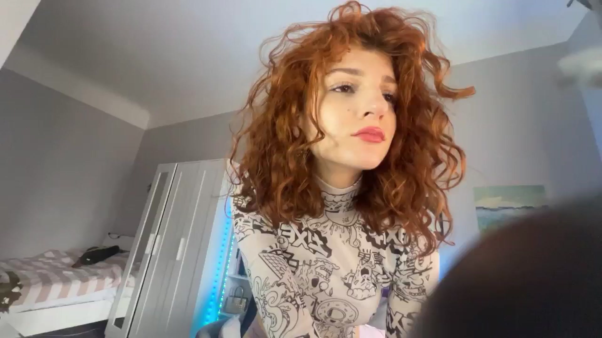Gallery image thumbnail from BellaCute__'s myfreecams stream on, 04/25/2024, 11:54 image 6 of 20