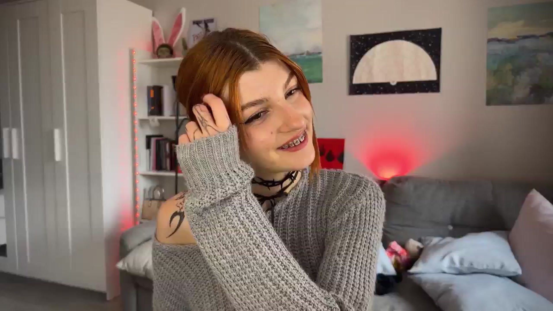 Gallery image thumbnail from BellaCute__'s myfreecams stream on, 05/13/2024, 08:37 image 6 of 20