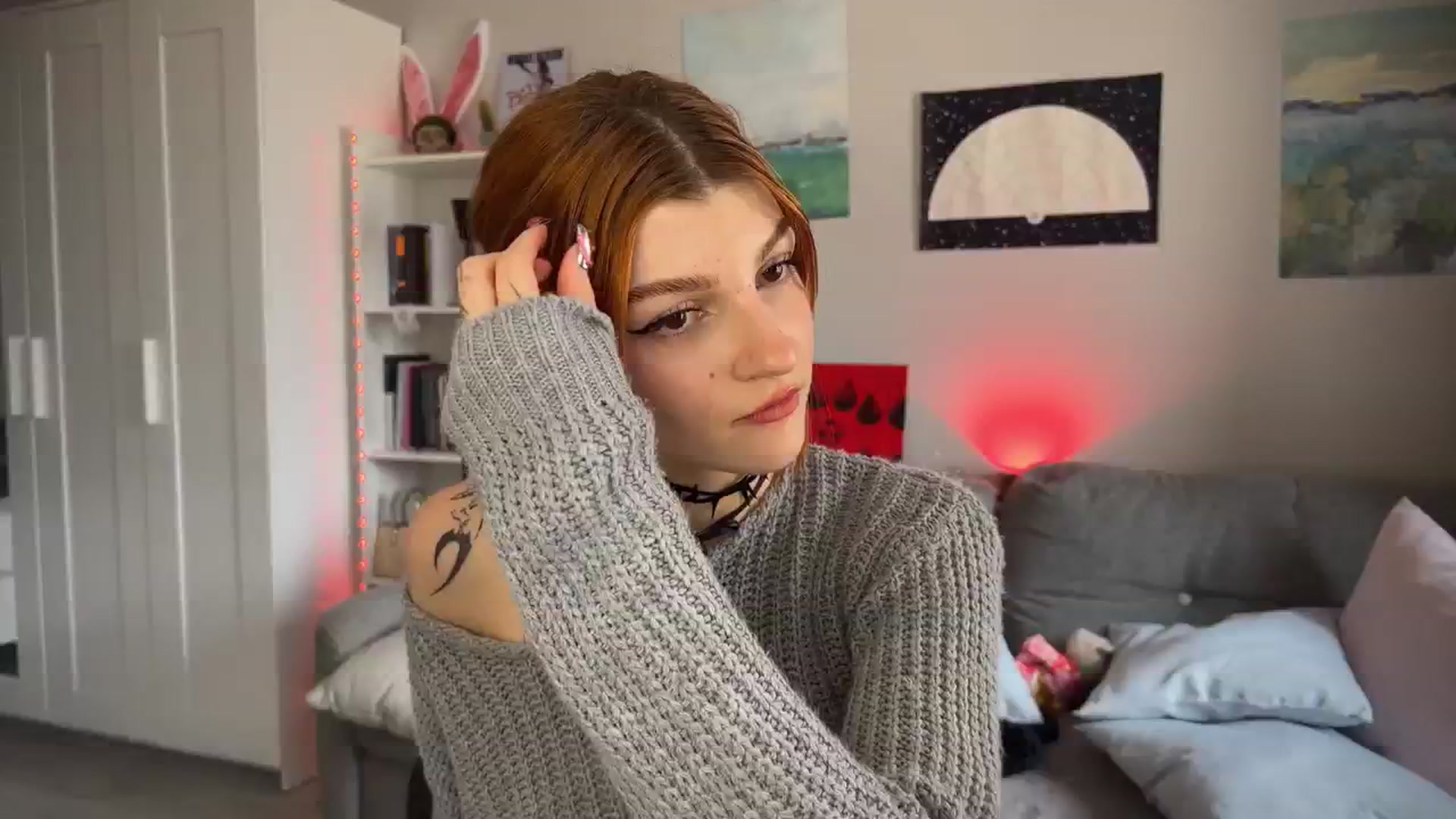 Gallery image thumbnail from BellaCute__'s myfreecams stream on, 05/13/2024, 08:37 image 3 of 20