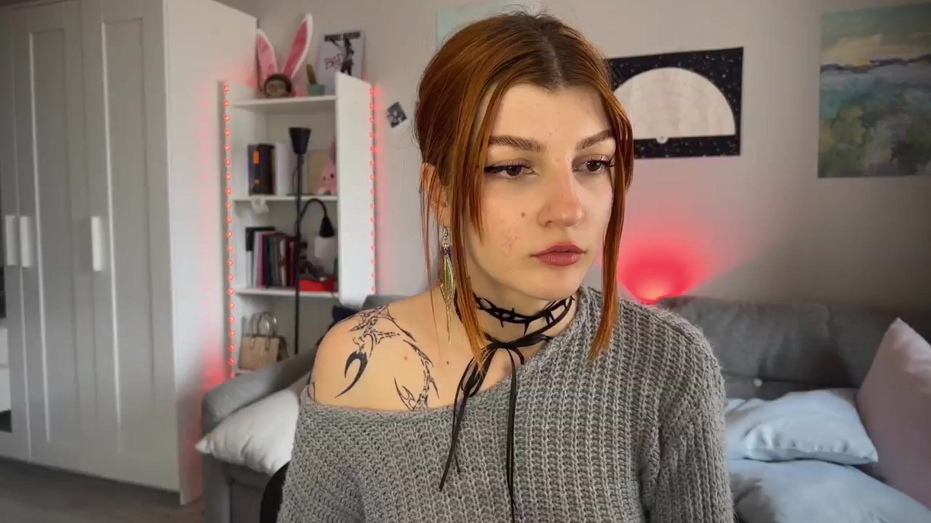Gallery image thumbnail from BellaCute__'s myfreecams stream on, 05/13/2024, 08:37 image 15 of 20
