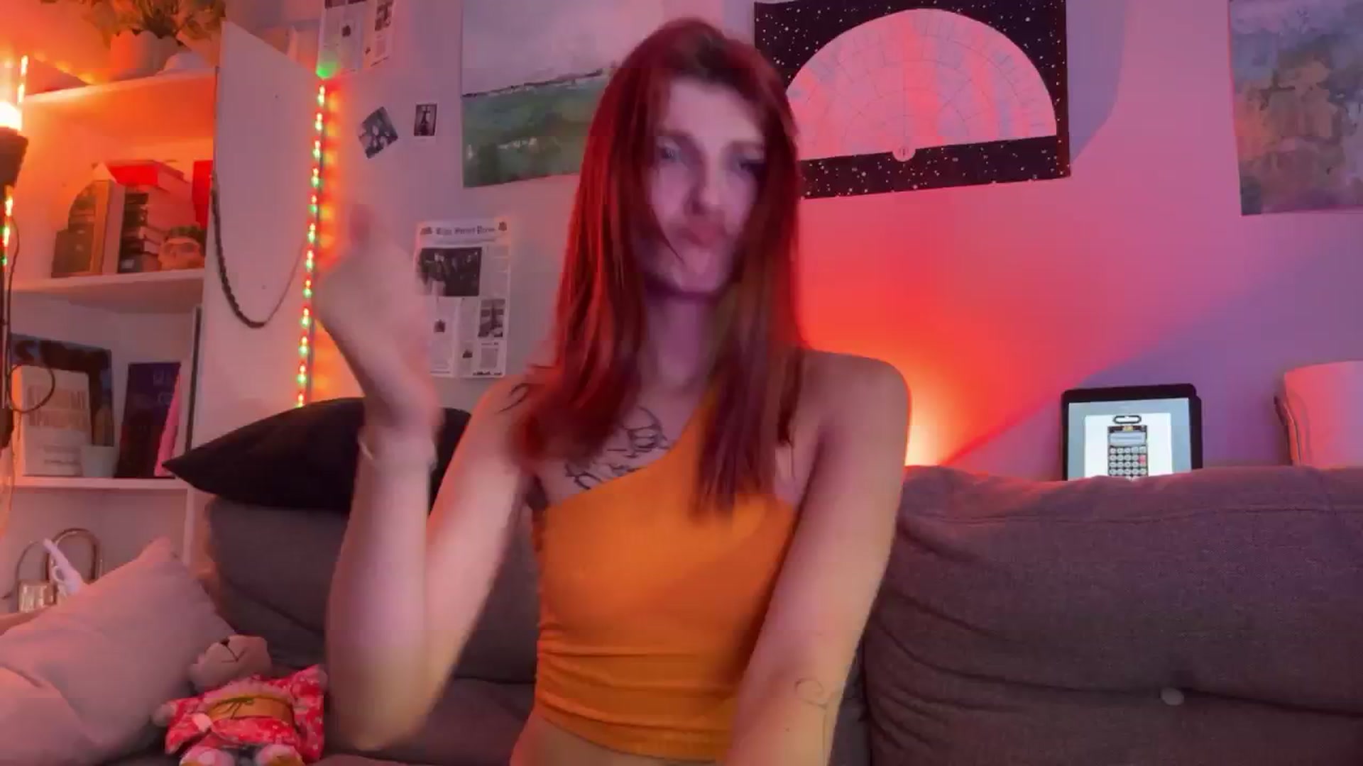 Gallery image thumbnail from BellaCute__'s myfreecams stream on, 08/21/2024, 06:43 image 15 of 20