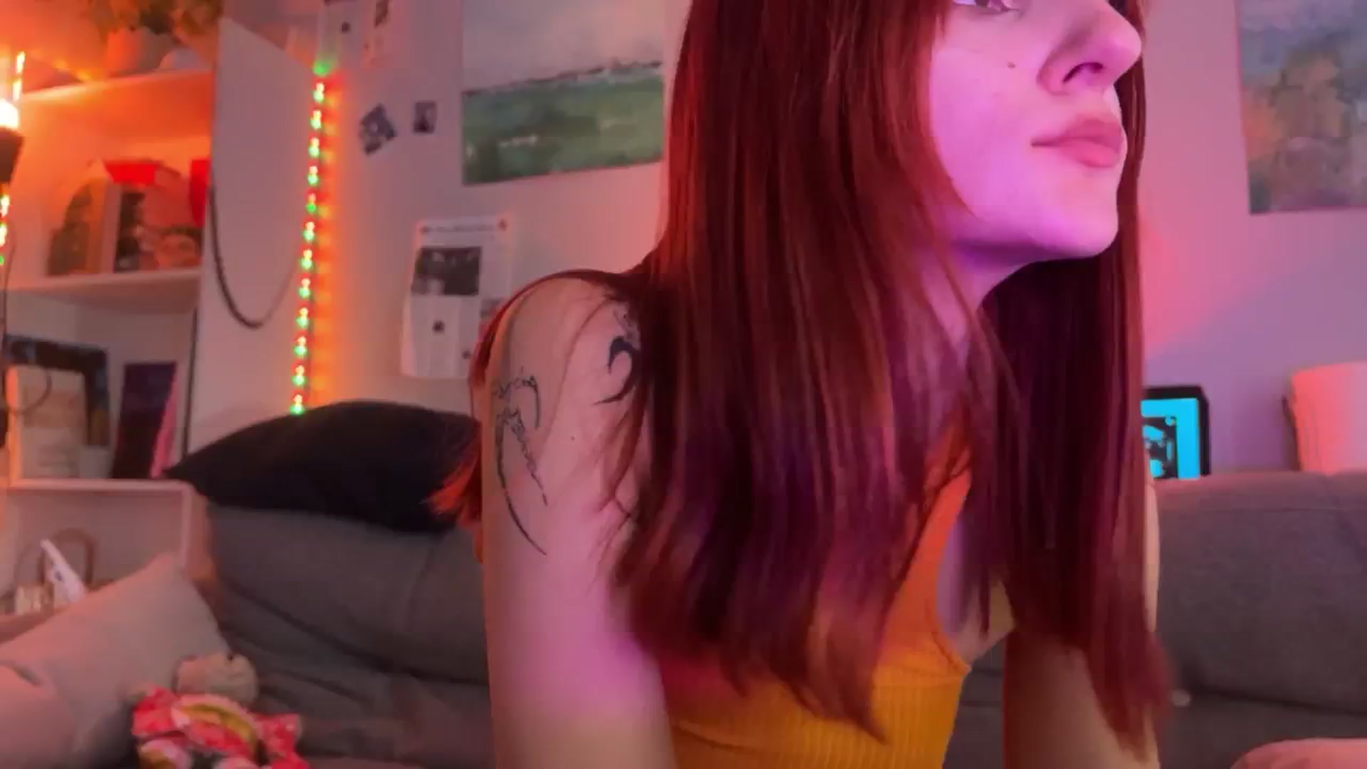 Gallery image thumbnail from BellaCute__'s myfreecams stream on, 08/21/2024, 06:43 image 17 of 20